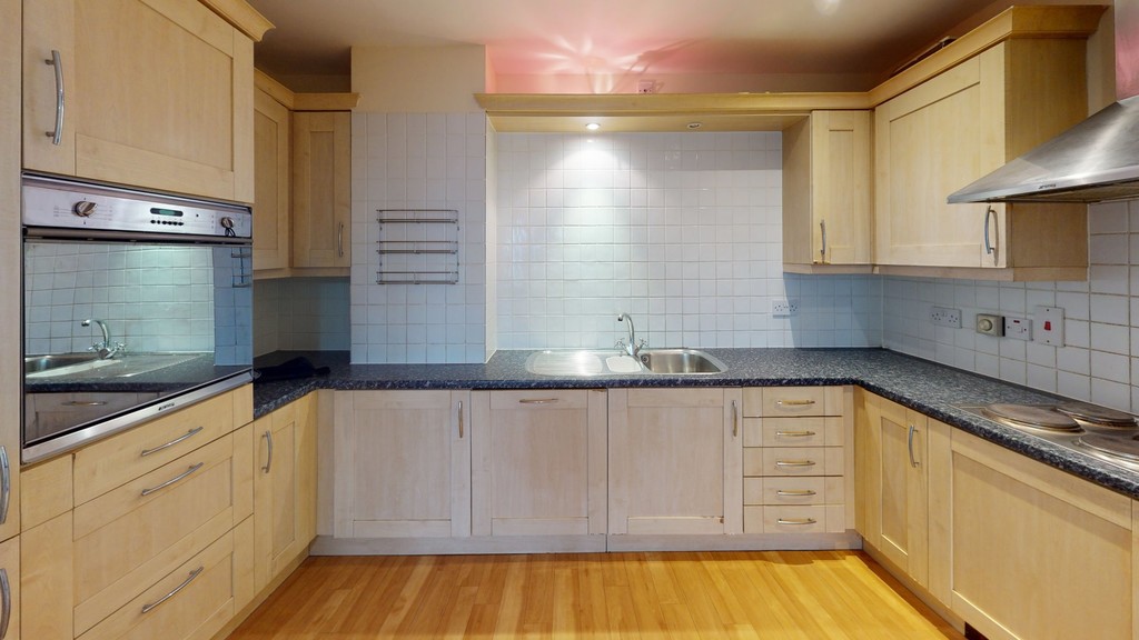 Two Bed Flat to Rent in Norbury