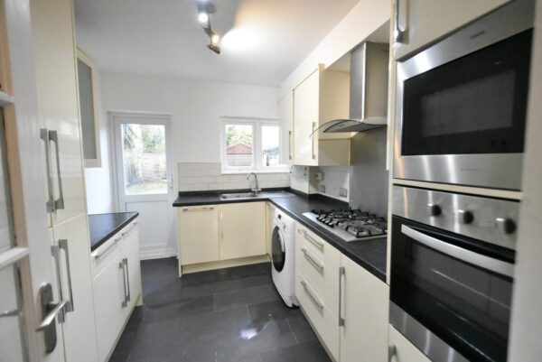 Three Bedroom House in Romford to Rent