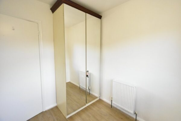 Three Bedroom House in Romford to Rent