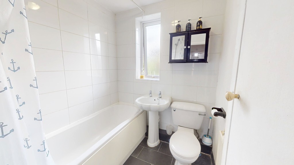 Room to rent in shared house