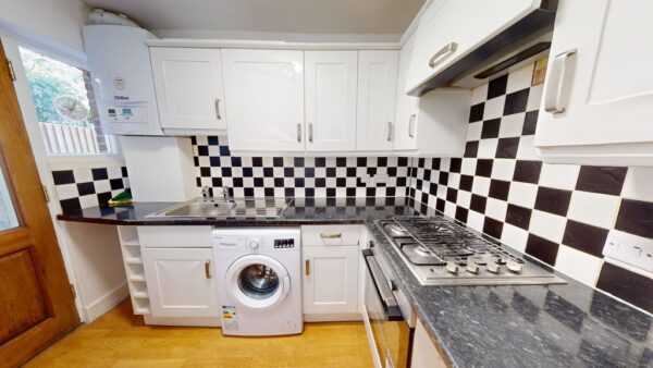 Two Bedroom Flat to Rent in Herne Hill