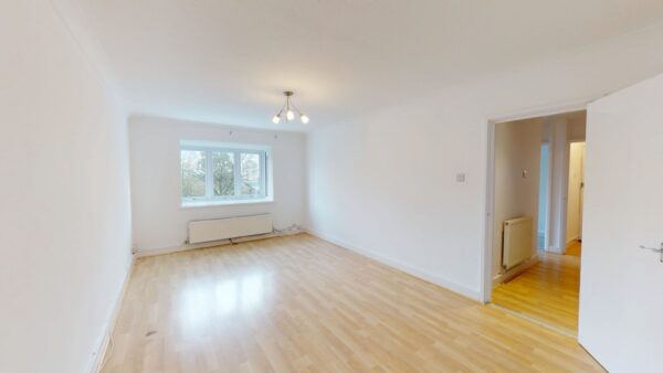 TWO BEDROOM FLAT FOR RENT ON ANERLEY PARK