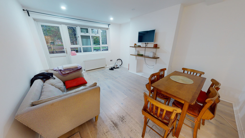 Aldrington Road, London