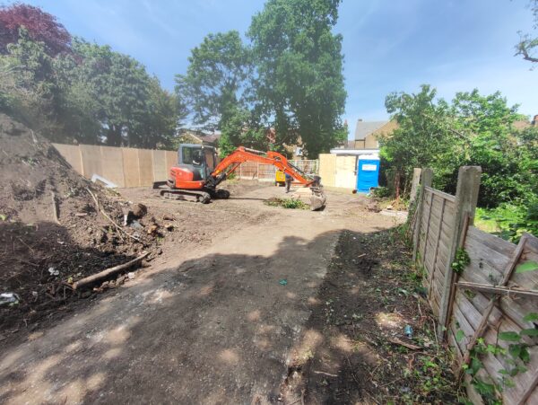 Dunheved Road New Build Project