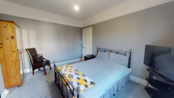 14 Nutfield Road, Thornton Heath, CR7