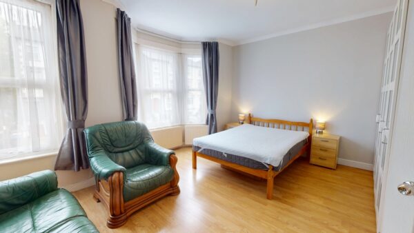 St James's Road, Croydon