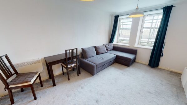 One Bedroom Apartment for sale in Norbury SW16