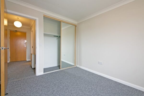 One Bedroom Flat To Let In Norbury