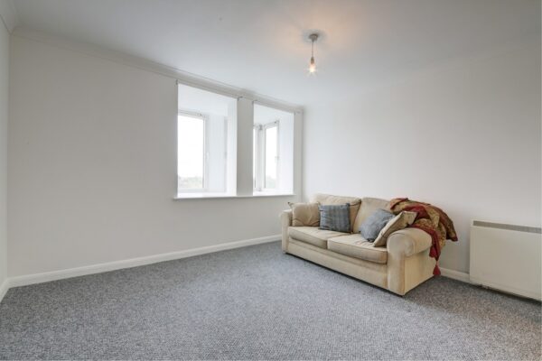 One Bedroom Flat To Let In Norbury
