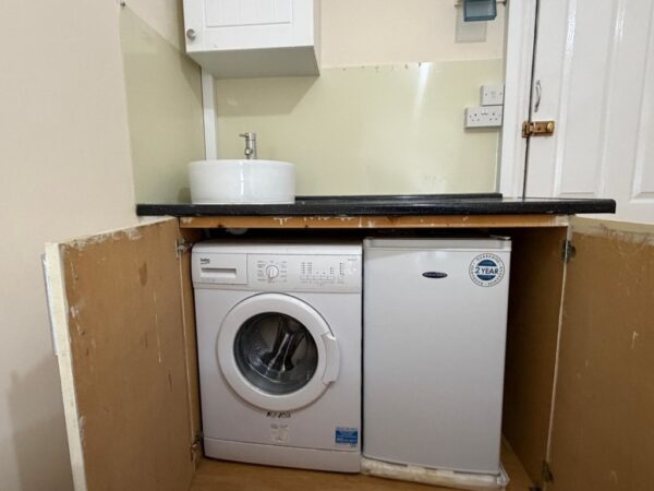 Bedsit To Let In Thornton Heath