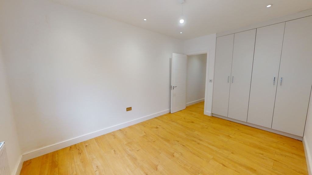 One bed flat to rent in Purley