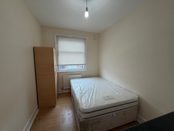 Double room to rent on Malvern Road, Thornton Heath