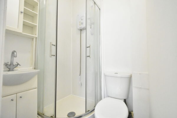 Room to Rent in Thornton Heath