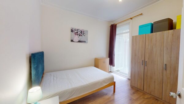 St James's Road, Croydon