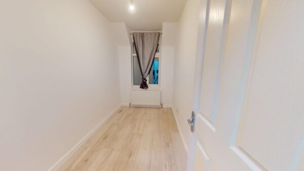 Two bedroom flat to rent on Thornton Heath and Norbury border