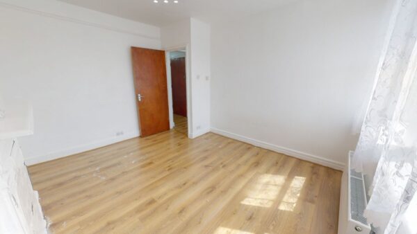 One Bedroom Flat to Rent in Norbury