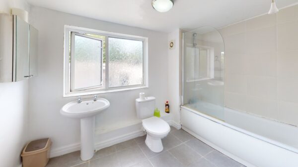 One Bedroom Flat to Rent in Norbury