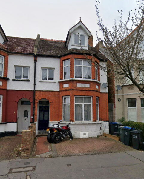 Double Room with Ensuite to rent in Norbury