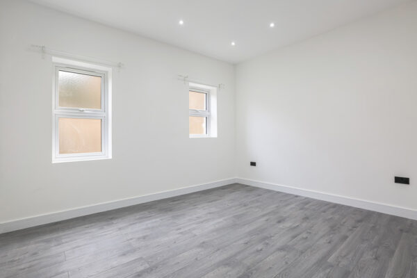 NEW BUILD 3 BEDROOM FLAT TO LET IN CARSHALTON
