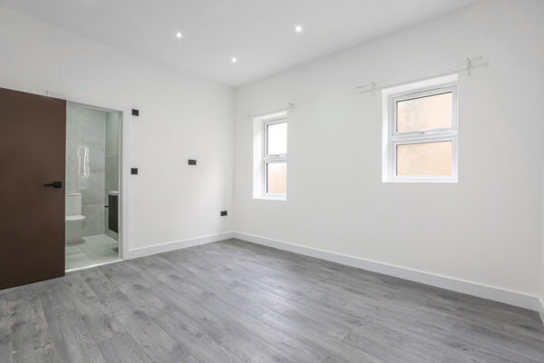 NEW BUILD 3 BEDROOM FLAT TO LET IN CARSHALTON