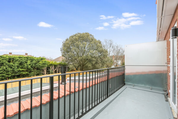 NEW BUILD 3 BEDROOM FLAT TO RENT IN CARSHALTON