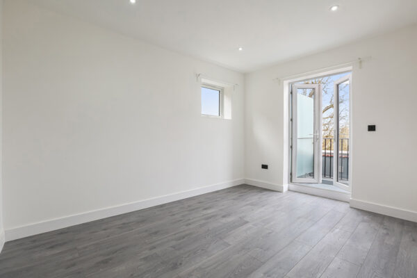 NEW BUILD 3 BEDROOM FLAT TO RENT IN CARSHALTON