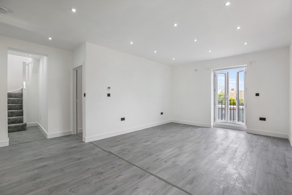NEW BUILD FLAT TO RENT IN CARSHALTON