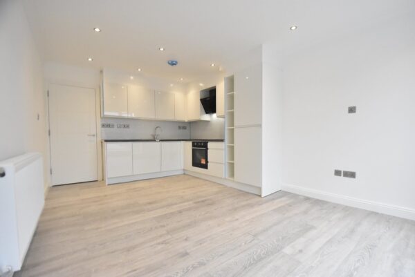 Three bedroom flat to rent in Epsom