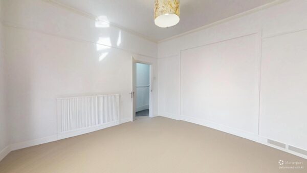 Three Bedroom House To Let in Tooting