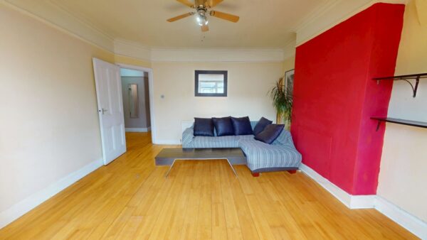 Two Bed Flat to Rent in Norbury