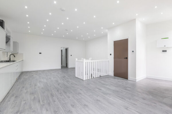 NEW BUILD 4 BEDROOM FLAT TO RENT IN CARSHALTON