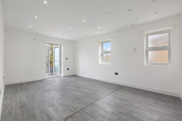 NEW BUILD FLAT TO RENT IN CARSHALTON