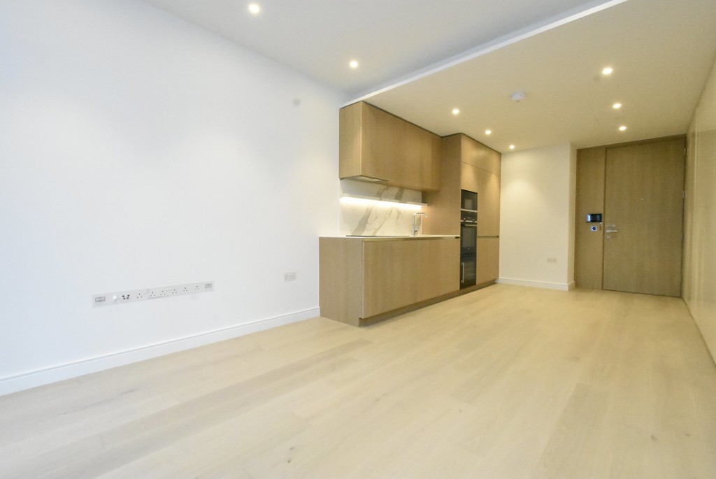 Luxury 1 Bed Flat To Let in Canary Wharf
