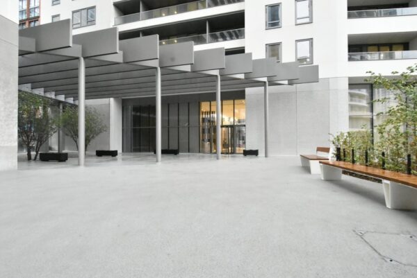 Luxury 1 Bed Flat To Let in Canary Wharf