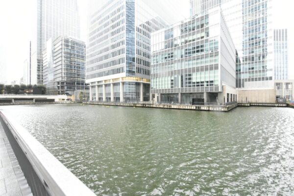 Luxury 1 Bed Flat To Let in Canary Wharf