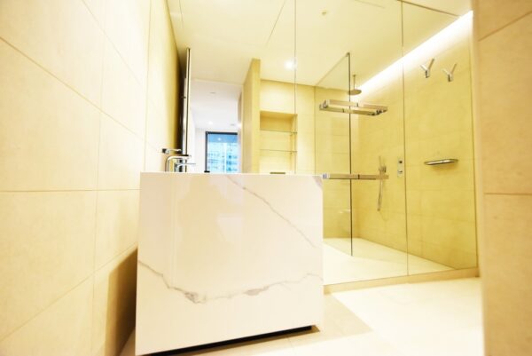 Luxury 1 Bed Flat To Let in Canary Wharf