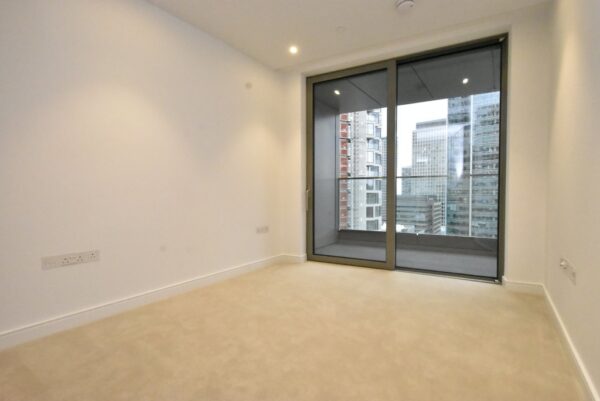 Luxury 1 Bed Flat To Let in Canary Wharf