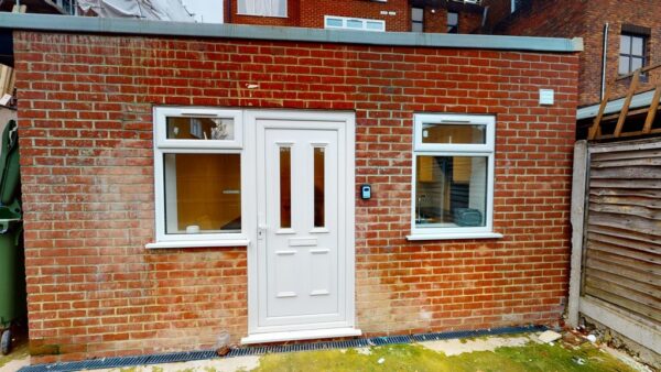One bedroom flat to rent in Epsom