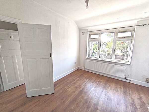 4 Bedroom House To Let in Wallington