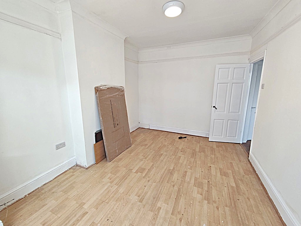4 Bedroom House To Let in Wallington