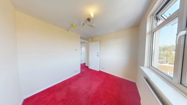 Double Room To Let In Mitcham