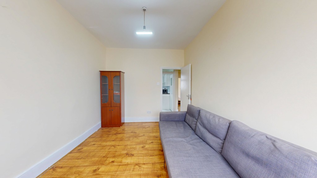 2 Bedroom Flat To Let In Tooting