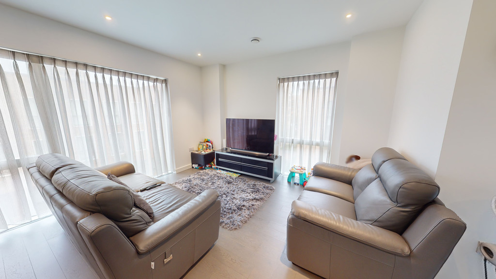 Two Bedroom flat to rent in Colindale