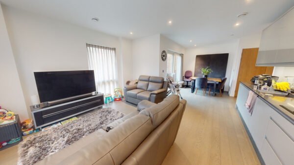 Two Bedroom flat to rent in Colindale