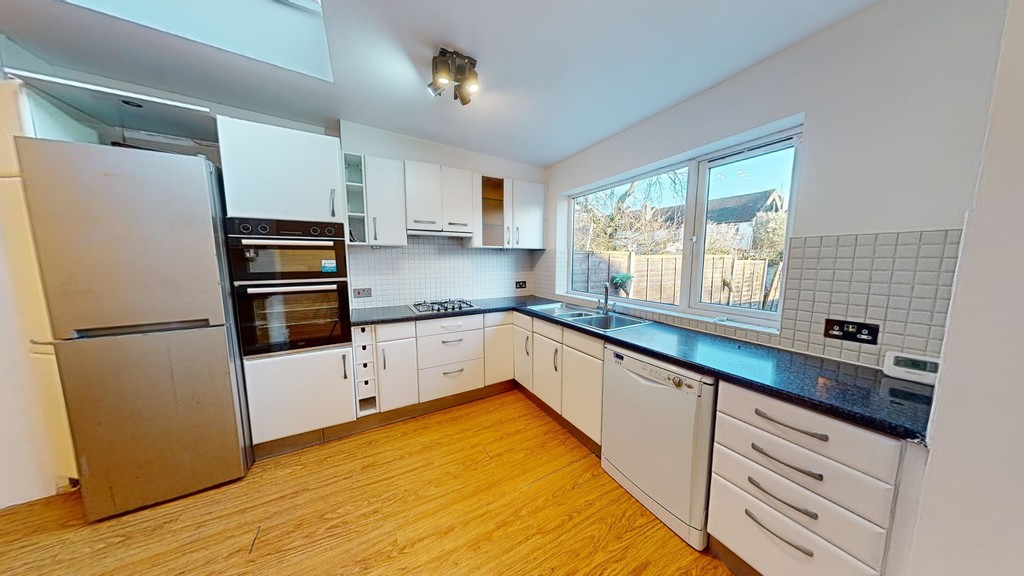 SINGLE ROOM TO LET IN STREATHAM