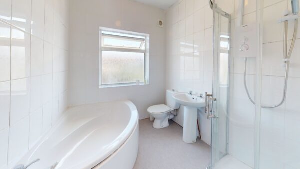 Double Room To Let In Mitcham