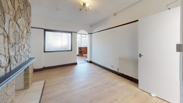 Double Room To Let In Mitcham