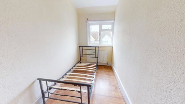 2 Bedroom Flat To Let In Tooting