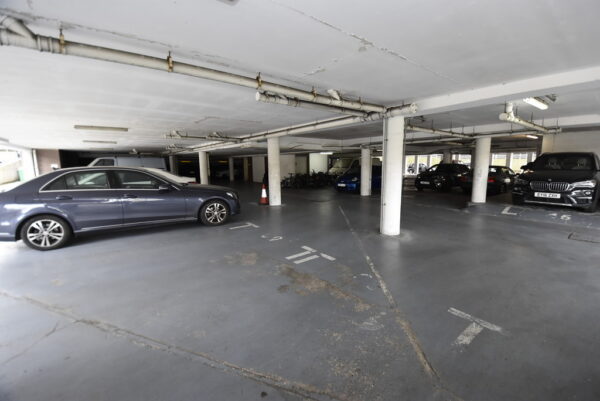 2 Bed Flat To Let in Norbury