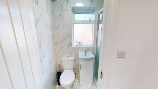 Two bed flat to rent on Thornton Road